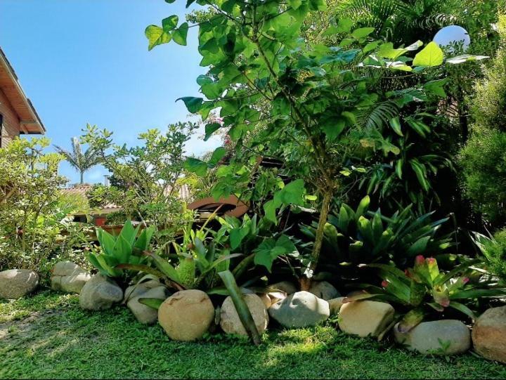Villa Josefa - Chale Completo Com Piscina E Churrasqueira ปรายาโดโฮซา ภายนอก รูปภาพ